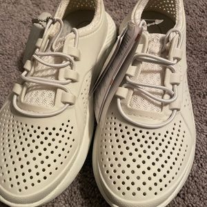 Crocs literide pacers